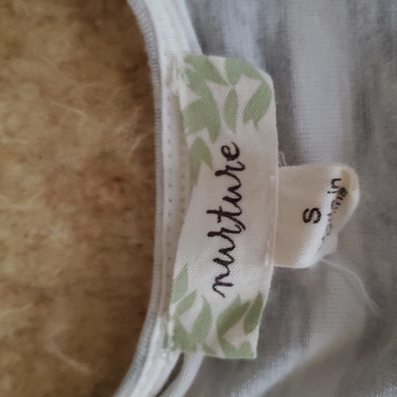 Nurture pullover top. Size S - Picture 5 of 7